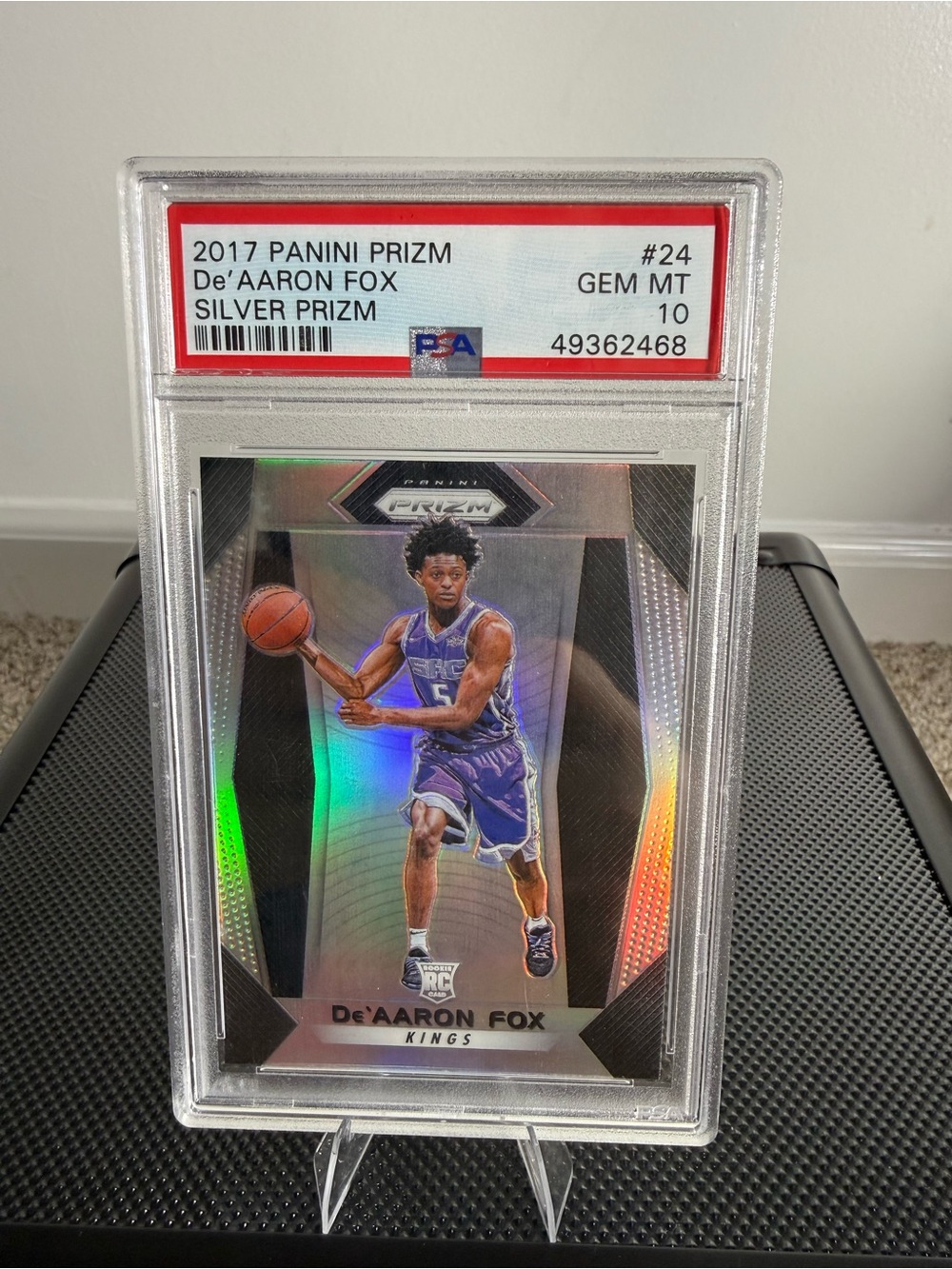 Panini Silver Prizm De'Aaron Fox Rookie - PSA 10